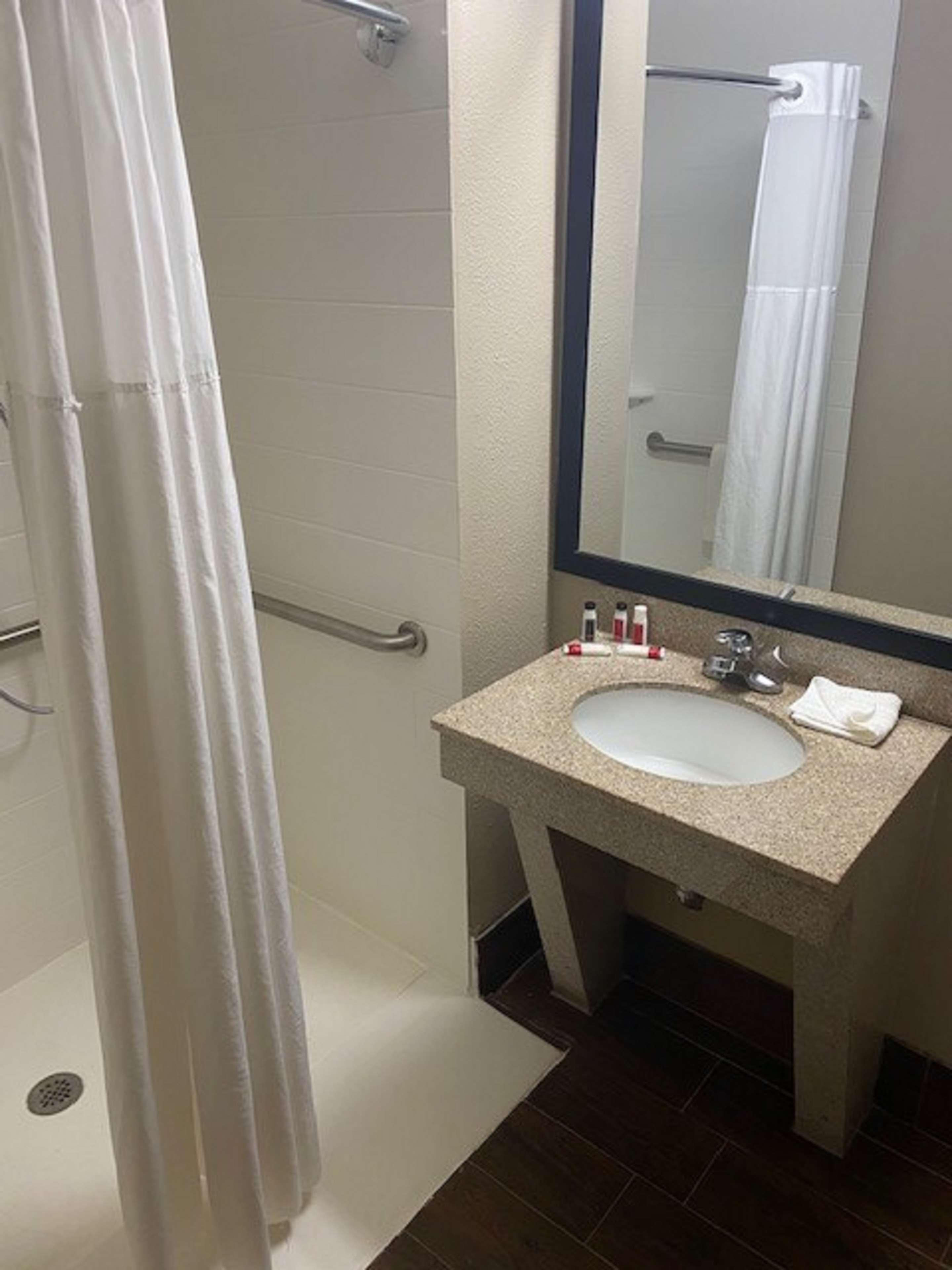 Surestay Hotel By Best Western Alexandria Airport Ngoại thất bức ảnh