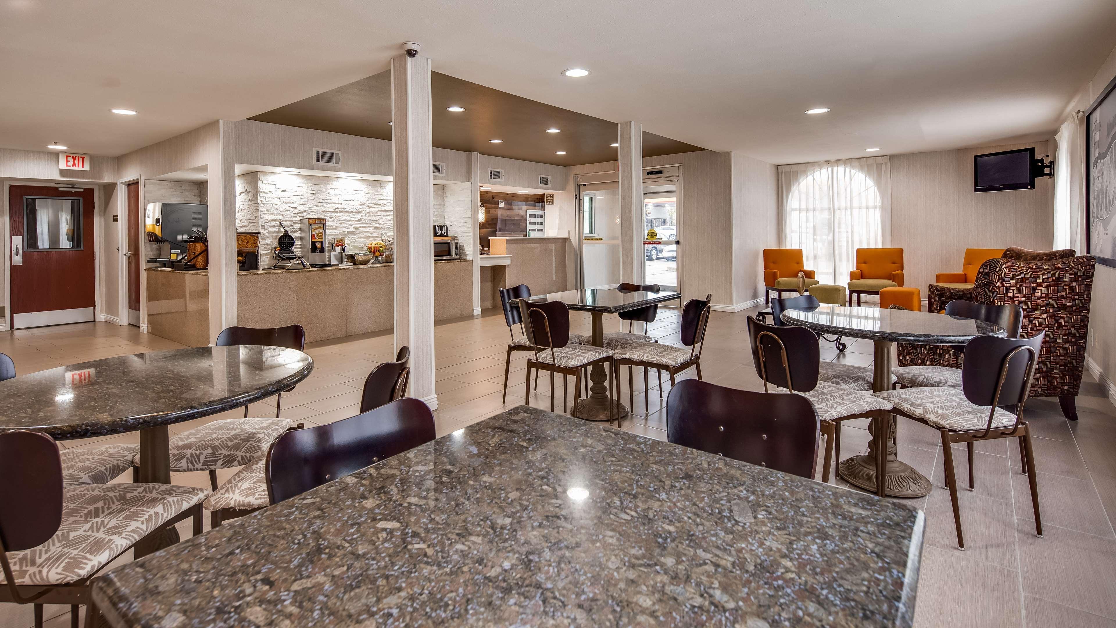 Surestay Hotel By Best Western Alexandria Airport Ngoại thất bức ảnh