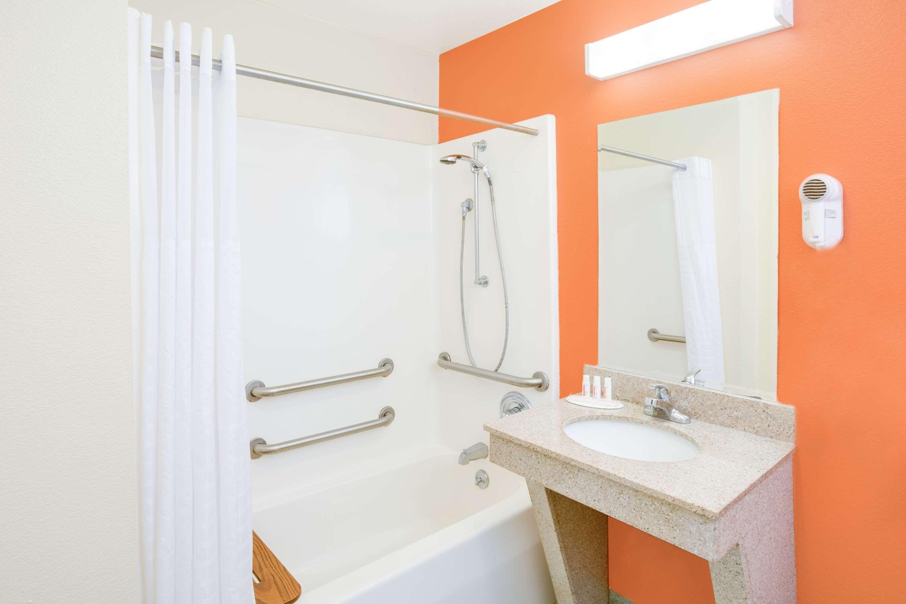 Surestay Hotel By Best Western Alexandria Airport Ngoại thất bức ảnh